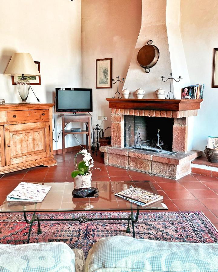 Tenuta Lupinari Bucine Buitenkant foto